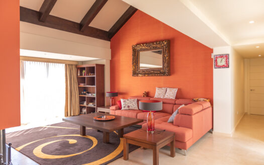 Elegantes Penthouse in Marbella, Los Flamingos mit Panorama-Ansicht
