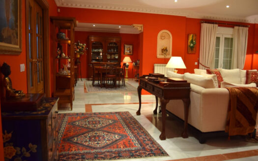 Elegante Villa mit Meerblick in Marbella, Costa del Sol