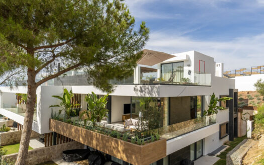 Duplex-Penthouse in Cabopino – Mediterrane Eleganz mit Meerblick
