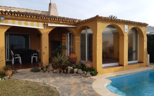 Elegante Villa in Benahavís – Costa del Sol Paradies entdecken