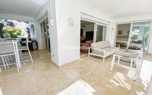 Elegantes Apartment in Rio Real, Marbella – Träume an der Costa del Sol