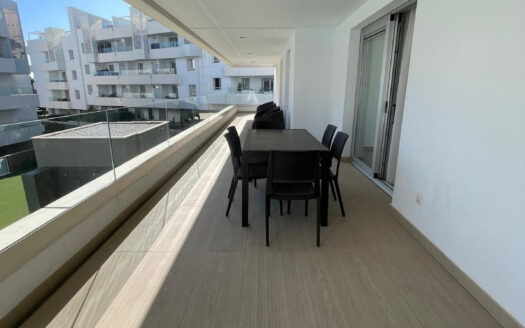 Elegante Wohnung in San Pedro Alcántara nahe dem Strand