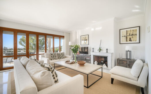 Elegantes Apartment mit Meerblick in Marbella, Costa del Sol