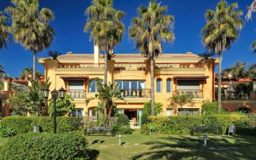 Elegantes Apartment in Puerto Banús nahe dem Strand