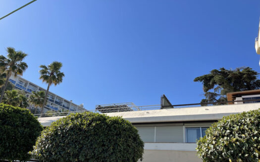 Elegante Wohnung mit Meerblick im Herzen von Marbella