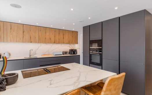 Elegantes 4-Zimmer-Apartment im Zentrum von Marbella