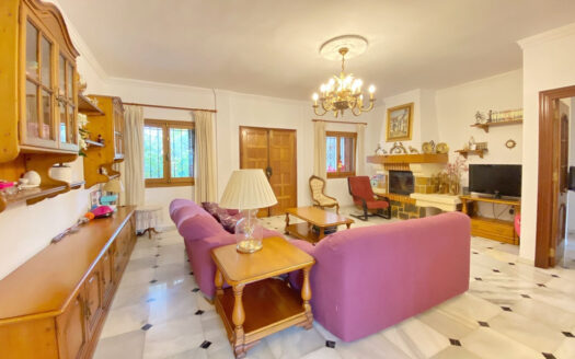 Elegante Villa in Marbella: Traumhaus an der Costa del Sol
