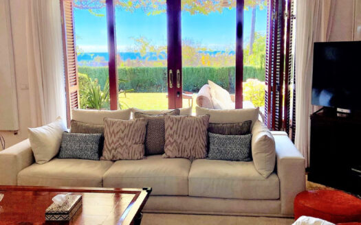 Elegante Villa mit atemberaubendem Meerblick in Marbella