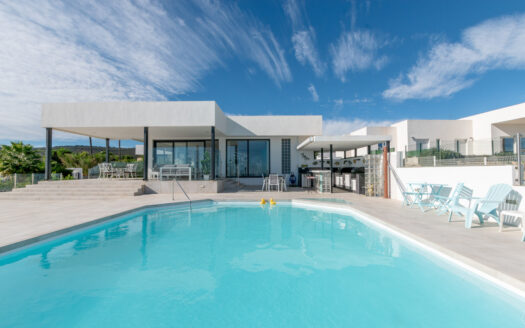 Elegante Villa mit atemberaubendem Blick in Marbella
