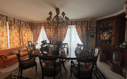 Elegantes Penthouse mit Meerblick in Marbella an der Costa del Sol