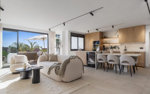 Elegantes Apartment in Marbella mit atemberaubendem Panoramablick