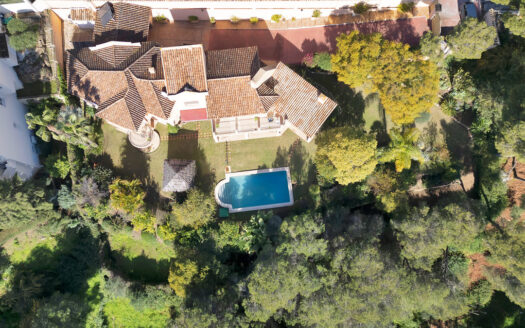 Elegante Villa mit Pool in Marbella – Luxus an der Costa del Sol