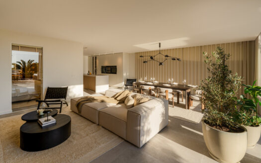 Elegantes Erdgeschossapartment in La Cerquilla, Nueva Andalucía
