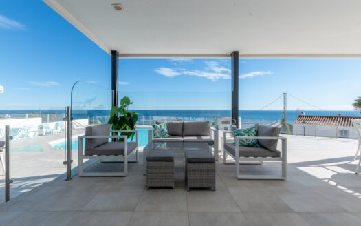 Elegante Villa mit atemberaubendem Blick in Marbella