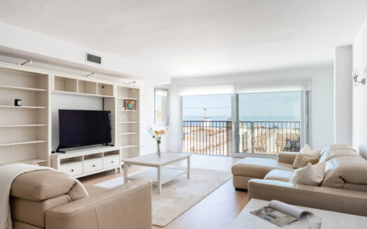Exklusives Apartment mit Meerblick in Puerto Banús, Marbella