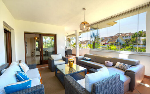 Elegante Villa in Marbella – Luxuriöses Wohnerlebnis an der Costa del Sol