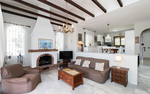 Elegantes Familienhaus in Marbesa, Marbella – Nähe Strand