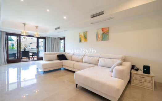Elegante Villa in Marbella – Luxuriöses Wohnerlebnis an der Costa del Sol