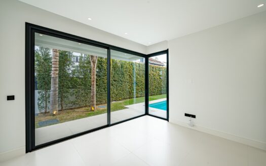 Elegante Villa in Marbella mit atemberaubendem Meerblick