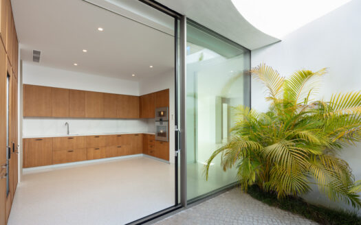 Prestigereiche Villa in Finca Cortesin: Architektonisches Meisterwerk