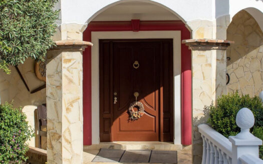 Renoviertes Penthouse mit Blick auf Golfplatz in Marbella