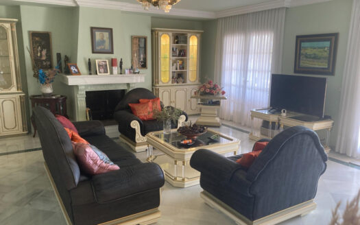 Elegante Designer-Villa in Sotogrande mit Panoramablick
