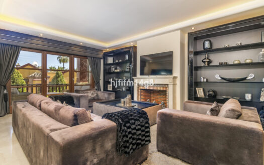 Elegante Villa in La Capellania – Ihr Traumhaus in Marbella