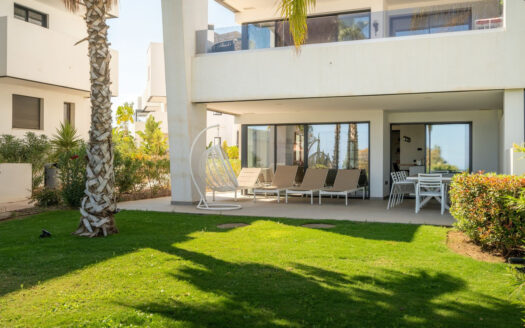 Elegante Erdgeschosswohnung im Mirador de Estepona Hills