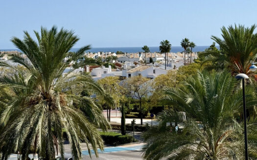 Exklusive Wohnung mit Meerblick in San Pedro de Alcántara
