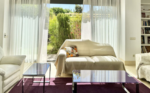 Exklusives Eckapartment mit Meerblick in Marbella