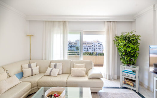 Atemberaubendes Apartment in Puerto Banús, Marbella