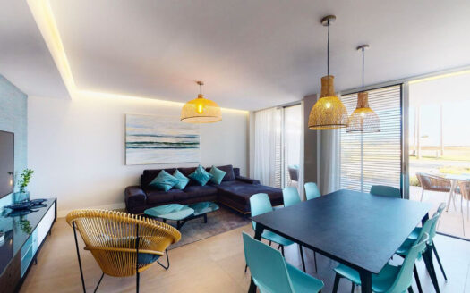 Elegante Erdgeschosswohnung in Estepona – Mediterraner Luxus pur