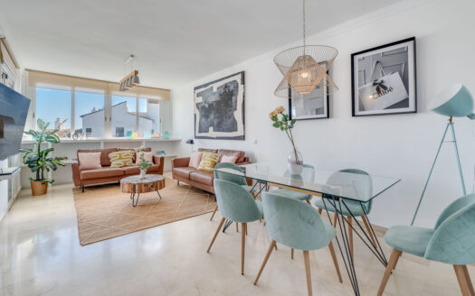 Exklusives Apartment mit Meerblick in Puerto Banús