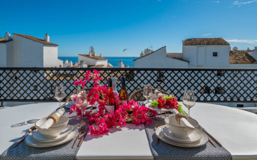 Exklusives Apartment mit Meerblick in Puerto Banús