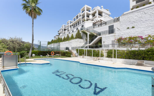 Elegantes Penthouse mit Panoramablick in Benahavís