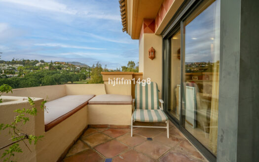 Elegantes Duplex-Penthouse in Lorcrigolf, Costa del Sol