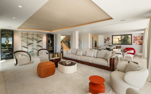 Elegante Villa im Marbella Hill Club: Luxus mit Meerblick