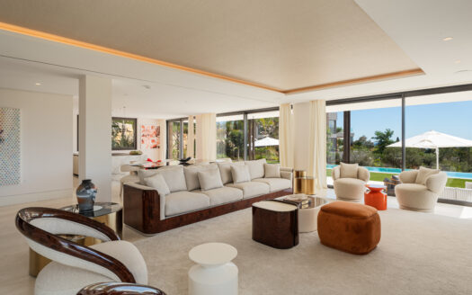 Elegante Villa im Marbella Hill Club: Luxus mit Meerblick