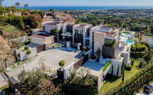 Exquisite Villa in La Quinta mit atemberaubendem Meerblick