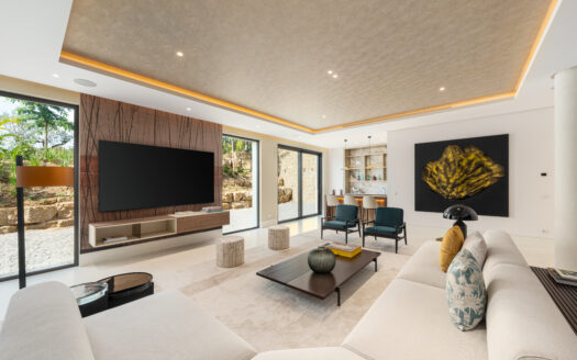 Exklusive Villa im Marbella Hill Club mit Panoramablick