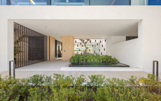 Moderne Villa in Marbella: Elegantes Wohnen an der Goldenen Meile