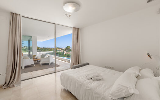Moderne Villa in La Cerquilla – Mediterraner Luxus an der Costa del Sol