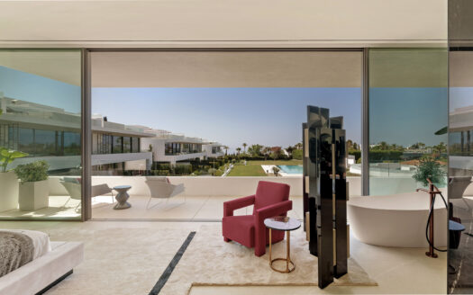 Elegante Villa in Marbella: Exklusives Wohnen an der Goldenen Meile