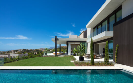 Moderne Villa in La Quinta für elegantes Wohnen an der Costa del Sol