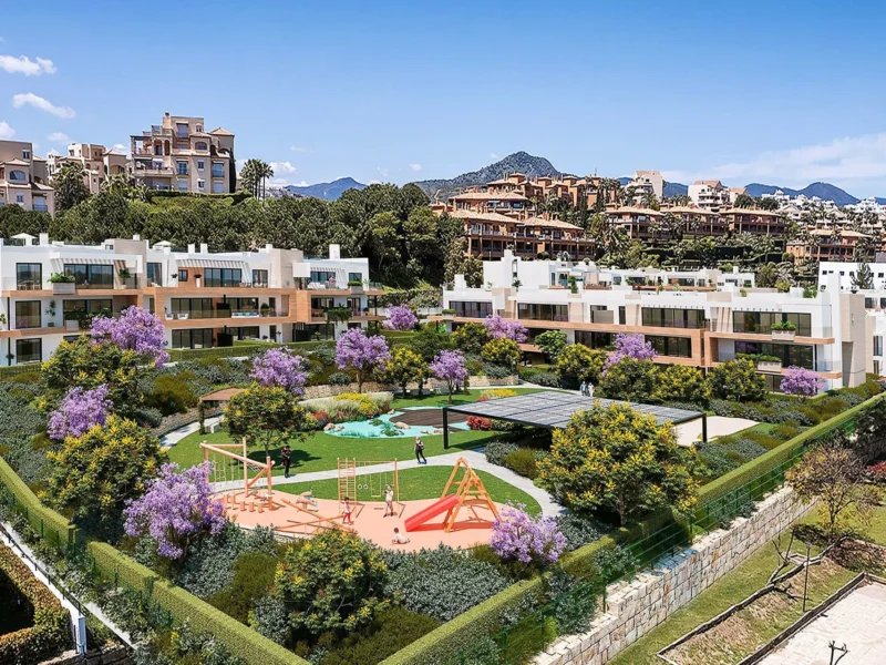 Moderne Wohnungen in Atalaya – Luxusleben an der Costa del Sol