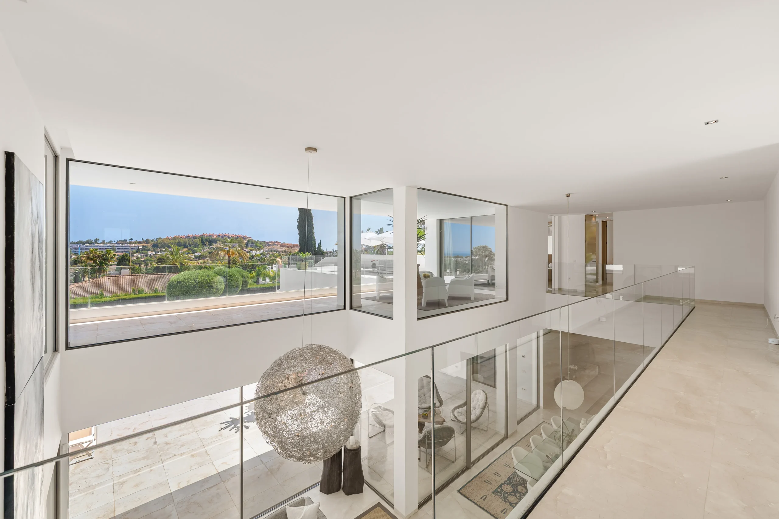 Moderne Villa in La Cerquilla – Mediterraner Luxus an der Costa del Sol