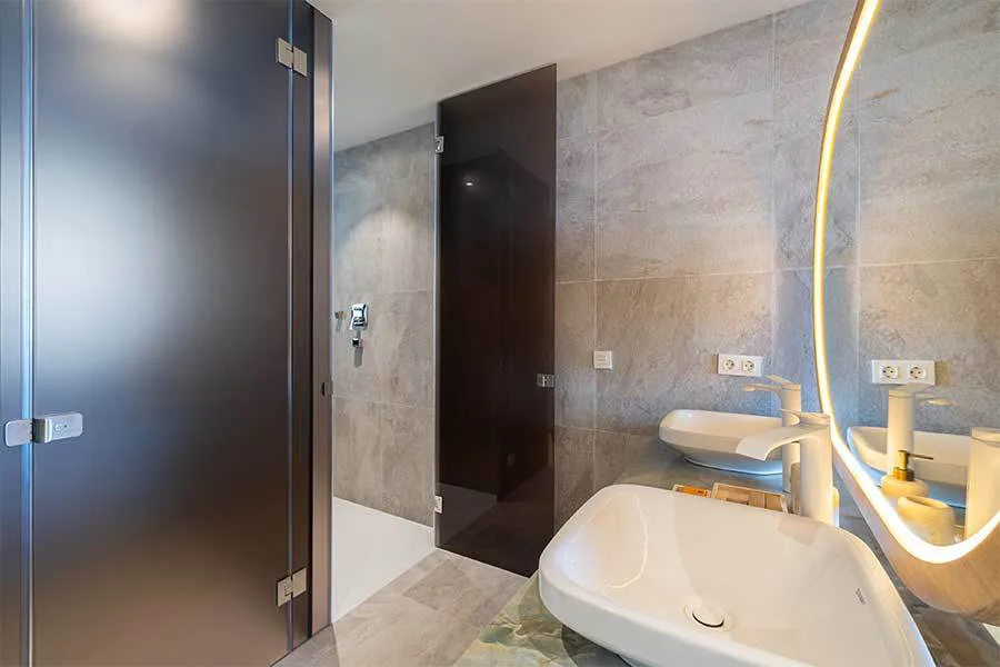 Elegante Apartments in Marbella mit atemberaubendem Meerblick