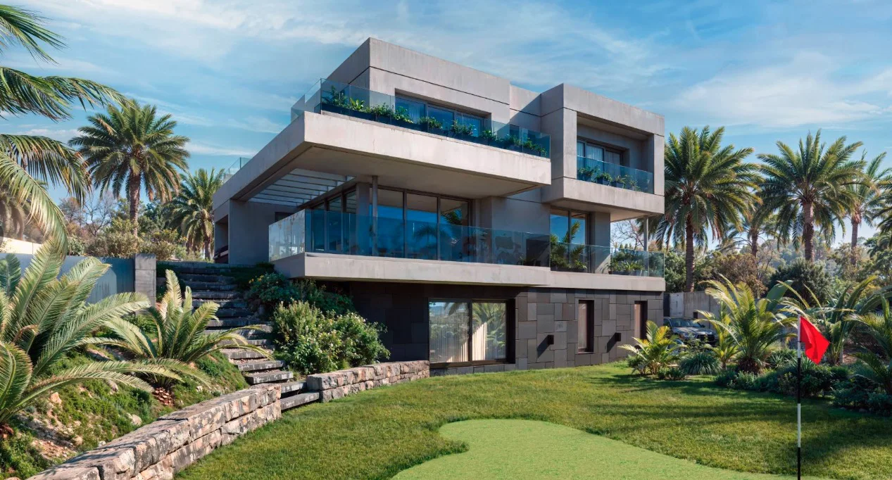 Elegante Villa in Mijas: Stilvolles Wohnen an der Costa del Sol