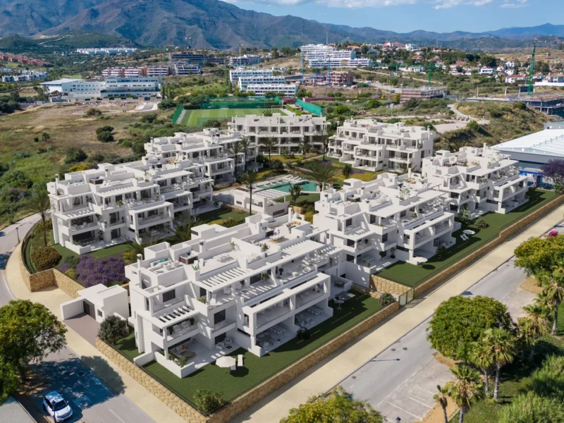 Elegante Wohnungen in Estepona mit Meerblick und Luxusamenities