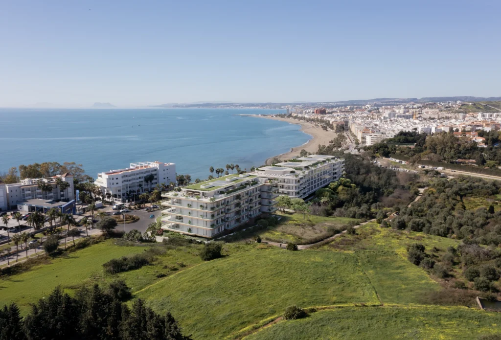 Luxuriöse Strandresidenzen in Estepona – Ihr Traumhaus an der Costa del Sol